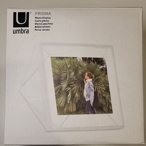 Brand New Umbra Prisma Geometric Photo Frame in White